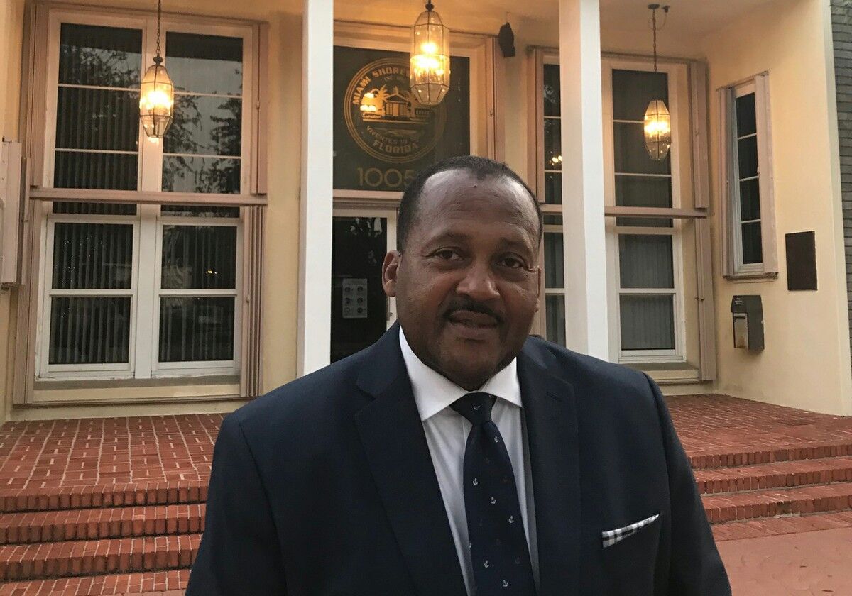Esmond Scott